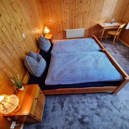 Hotel Péz Terri *